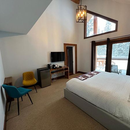 Winston Lodge Golden Kültér fotó